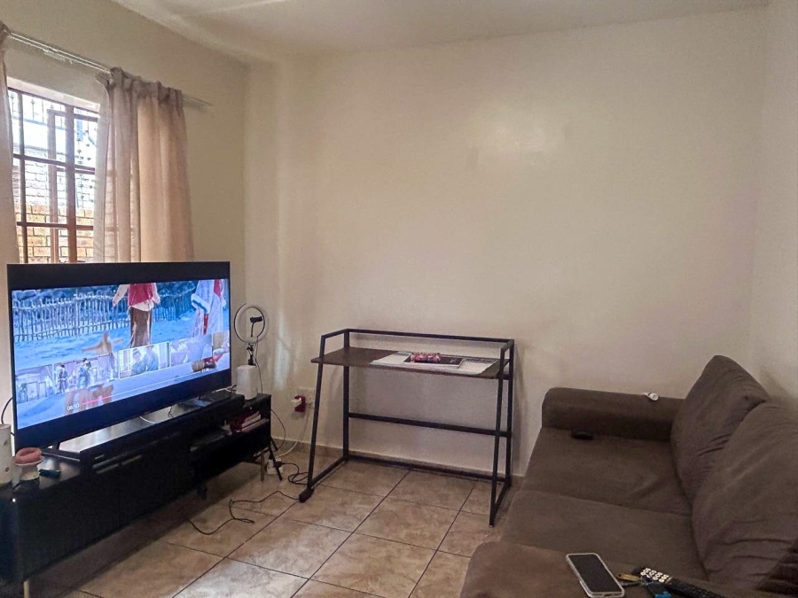 1 Bedroom Property for Sale in Die Bult North West